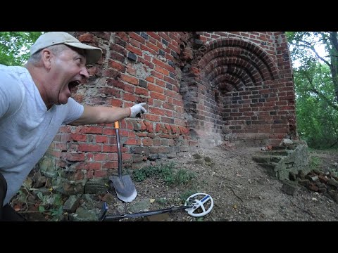 Я попал назад в прошлое с металлодетектором... Забытая цивилизация!