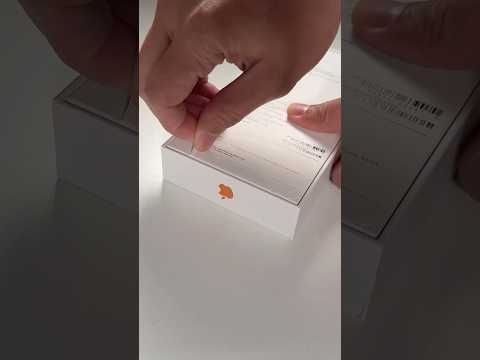 iPhone 17 Pro Max in Cosmic Orange Unboxing