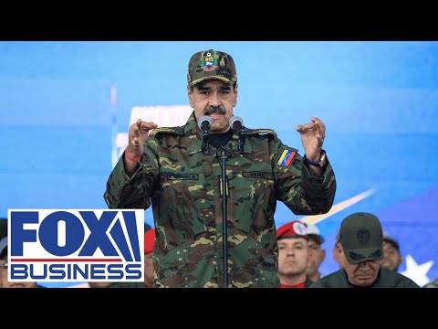 ‘I don’t see how Maduro keeps this going,’ ex-CIA officer says