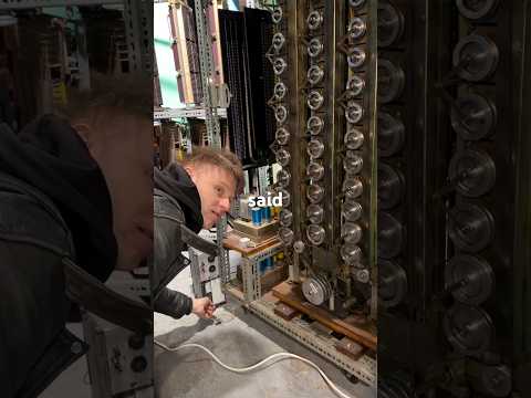 They Said It Wouldnt Burn Your Fingers They Said #electronics #repair #vintage #engineering