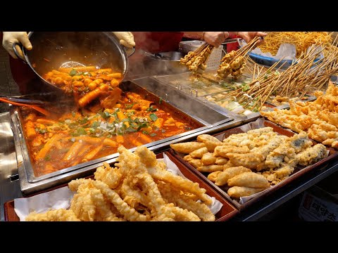 Amazing Korean snack bar in Busan! tteokbokki, fried food, fishcake - Korean street food