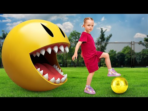 Alex vs Pac-Man in Real Life! 🎮😱 Kids Challenge