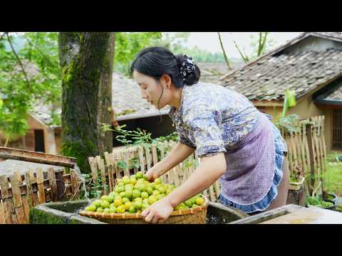Plum Feast | Say goodbye to midsummer with the sweet and sour green plums. [Shen Dan]