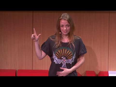 Et si on arrêtait d'avoir peur ? | Margaux Hammann | TEDxReims