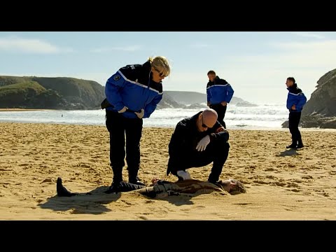 ФРАНЦУЗСКИЕ ДЕТЕКТИВЫ РАССЛЕДУЮТ СТРАННЫЕ УБИЙСТВА ПО ЛЕГЕНДАМ! Убийство на острове Белль Иль