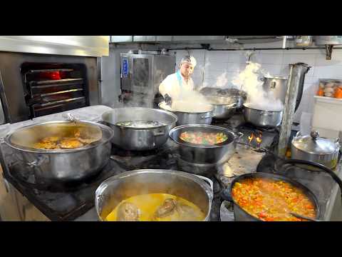 TURKISH RESTAURANT that prepares 50 different dishes a day! Street food tours