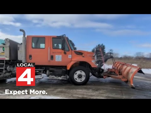 Some Metro Detroit roads still tricky to navigate after heavy snow, plow crews working