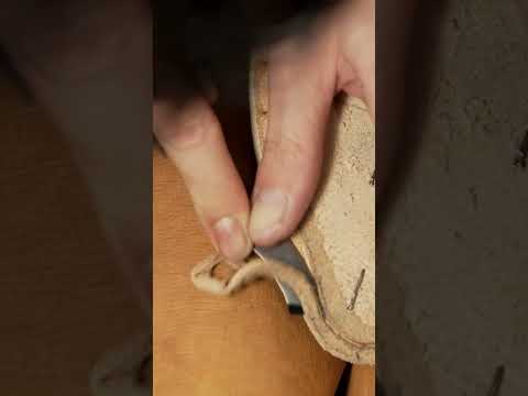Part 3 #handcraftedshoes #leathercraft #leathercomplex