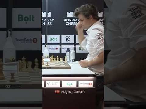 Magnus Carlsen vs Gukesh 🤯⚡♟ #chess #échecs #ajedrez #schach  #magnuscarlsen #gukesh