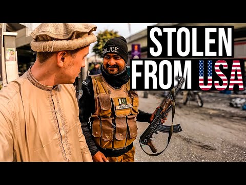 Inside Pakistan's INFAMOUS Smugglers Market 🇵🇰 (Peshawar)