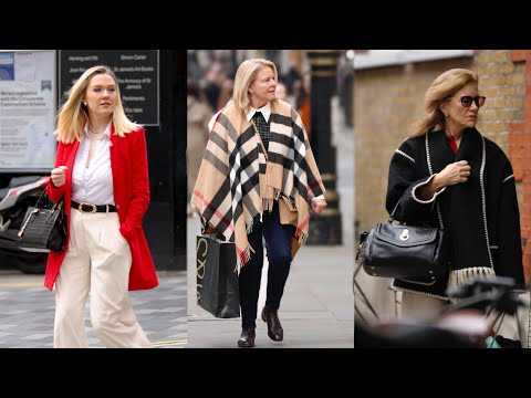 Luxury Winter Street Style in London: How Women Dress Elegantly for Christmas