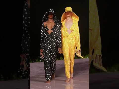 Carolina Herrera | Resort 2024 #shorts #fashion #runway #fashiontrends