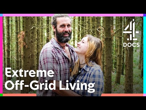 Extreme Couple SURVIVES In The WELSH WILDERNESS? 🏴😱 | Love Against The Odds | Channel 4