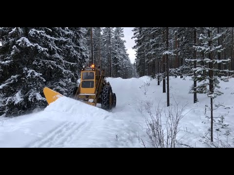 Epic Snow plowing to a remote farm in Arctic Lapland