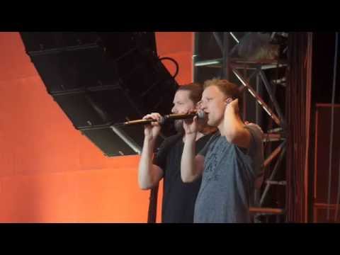 Rea Garvey & Joris live on stage @NDR2 Expo Plaza 2016