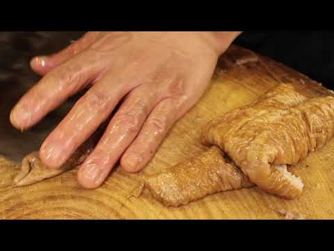 8號風球高高掛 雞鴨滷水鵝全部賣清光 Marinated Goose 長旺滷味大王（全港第一滷水鵝 ）對你好啲 自立門戶 葵芳盛芳街17-19號京寶大廈地下A7號舖 預訂電話:  3996 7069