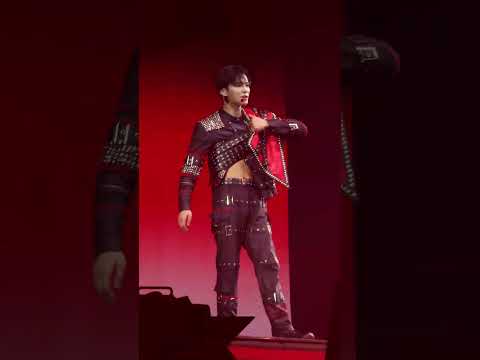 NCT DREAM - SOS live (TDS3 in Singapore Day 1)