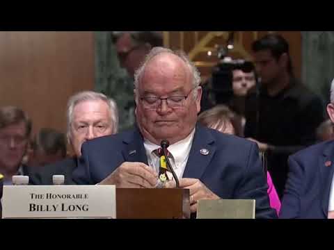 Ron Wyden Grills Trump’s Pick for IRS Billy Long For Selling Fake Tax Credits