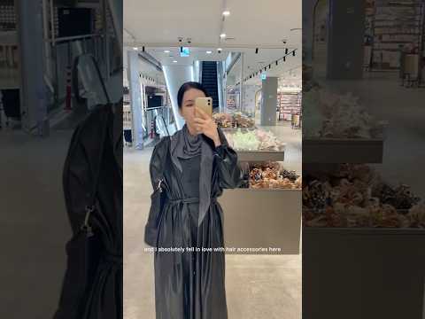 Shopping in Seoul ✨New fashion & beauty store in Myeongdong - 3 floors of K-products in one place!