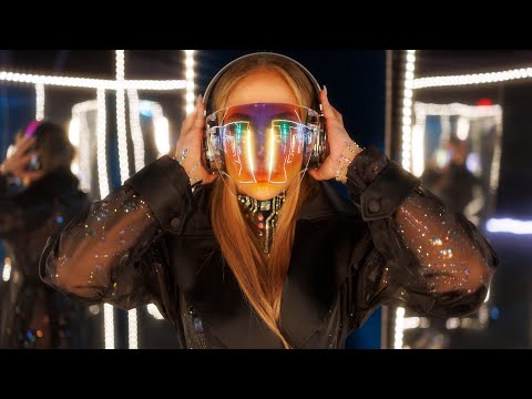Jennifer Lopez LIVE at the AMAs 2025 | Full Medley Performance