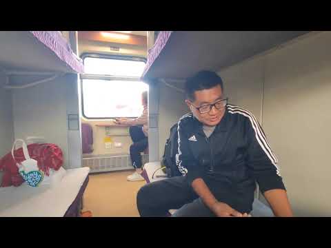 从西宁坐Z165次列车到西藏，旅程遥远买的卧铺，睡一觉到安多县#vlog旅行记 #西藏旅游