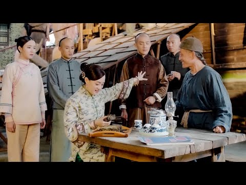 5,000 tons of tea became moldy, and a 90-year-old man helped her turn things around