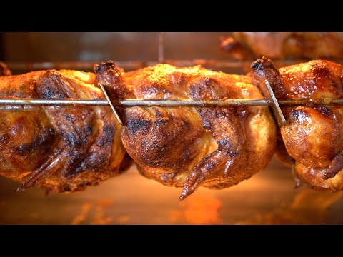 Eating better for 50 years at Hamburg's cult snack bar! Grilled chicken and hearty classics