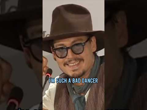 Johnny Depp cannot dance 🤣🕺