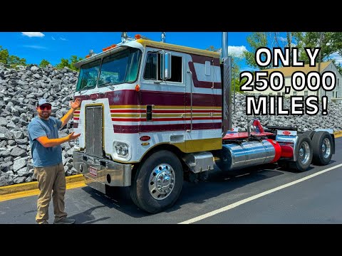 We Bought a MINT 1978 Peterbilt Cabover!