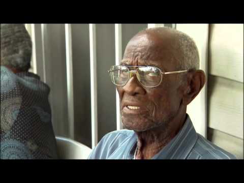 Richard Overton meets Rick Perry | Austin, TX 2013