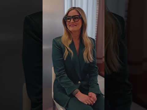 notes in glasses? now on #metarayban Display 📝 👓: @iJustine