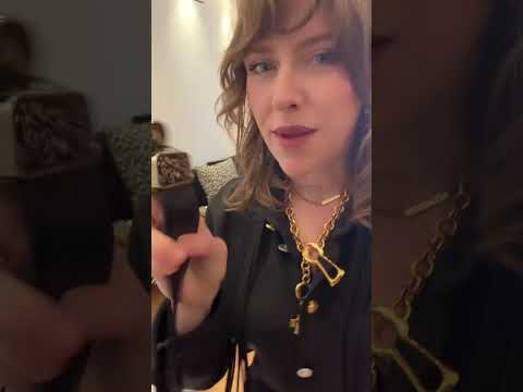 Decisions decisions… next up, MOM!💕💚 #short #shorts #focisca