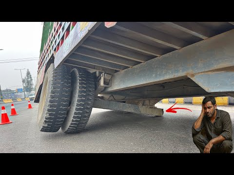 Tractor-Trolley Axle Snaps in Heavy Traffic — Mechanic Rebuilds It On the Spot!