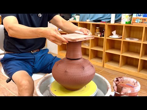 878. Demo Sodium Silicate Texture Thin-necked Bottle in Sections with Hsin-Chuen Lin 林新春 細頸瓶接坯示範