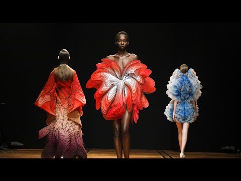 Iris van Herpen ~ Shift Souls