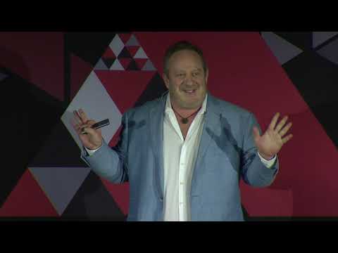 Nacido para emprender | Marcus Dantus | TEDxUniversidadPanamericanaGuadalajara