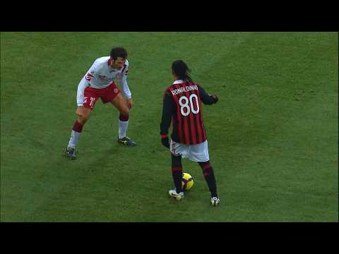 RONALDINHO 2009/10 👑 Best Season in Milan: Dribbling Skills, Goals & Passes ᴴᴰ