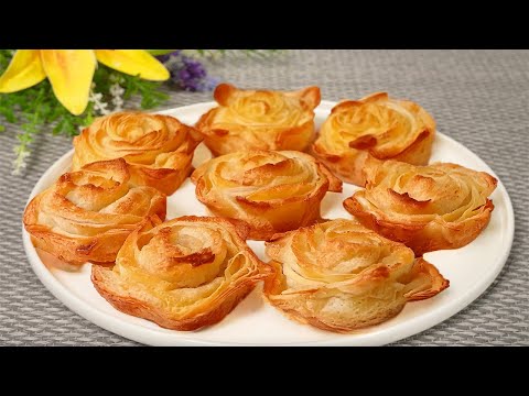 The famous German crumble roll that melts in your mouth! Simple and delicious