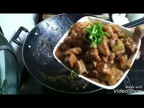 〈 職 人吹水〉 南乳芋頭炆排骨