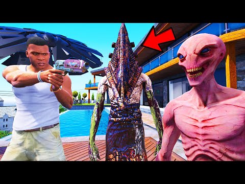 Franklin Found Pyramid Man To Fight Alien Army in GTA 5 | SHINCHAN and CHOP