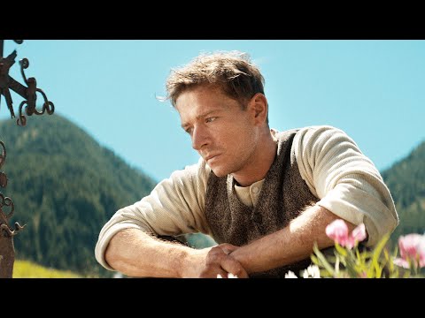 只有深夜痛哭过的人，才能懂这部电影的含金量，美到流泪，痛到窒息，21分钟看完2023年温情治愈电影《人生一世》