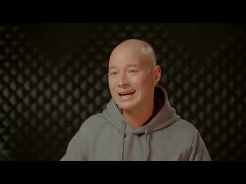 Мини-обращение к спонсорам из центра происходящих событий