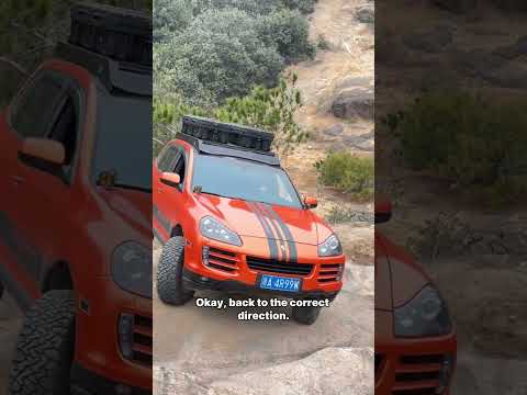 Porsche Cayenne GTS 4.0L V8 Teams vs BJ40 2.3T: Extreme Off-Road Challenge