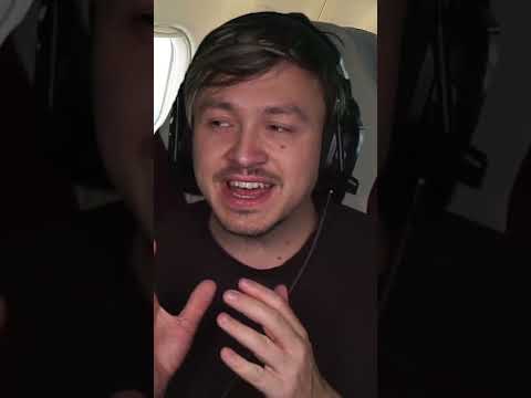 DAS wollt ihr NIEMALS im Flugzeug hören! #shorts  #horror