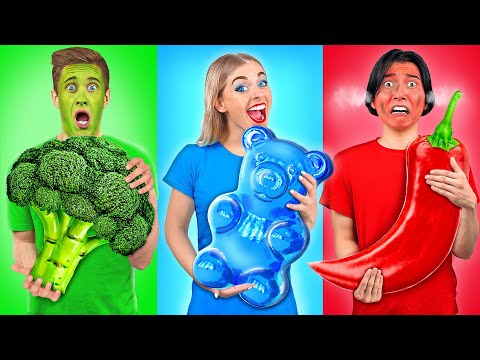تحدي تناول أطعمة بلون واحد فقط لمدة 24 ساعة #2 Multi DO Food Challenge