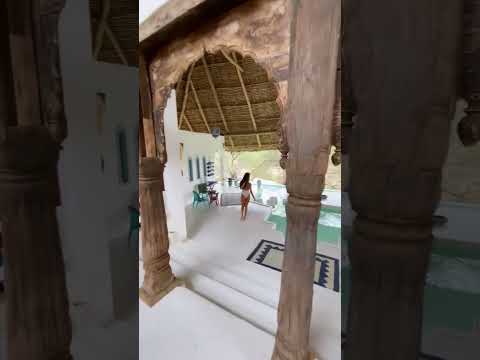 Welcome to our Kenyan hideaway 😍