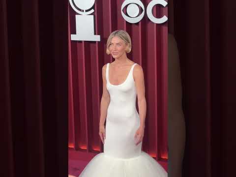 Julianne Hough at the 2025 Tony Awards