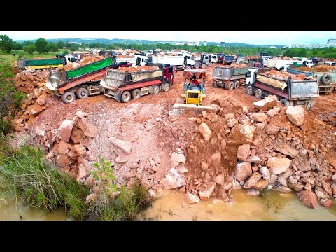 300 Dump trucks were stuck because some dozers were damaged need a dozer fastest process