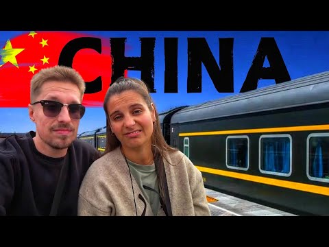 17 Hours on China's 3rd Class Train 🇨🇳