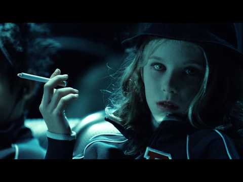 一部颠覆了以往所有吸血鬼电影！仅剩5%的人类惨遭圈养，沦为吸血鬼食物！